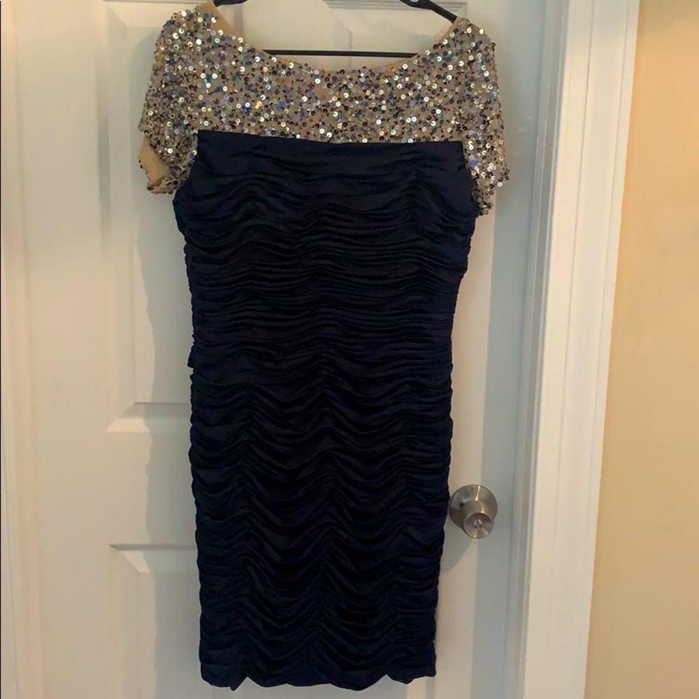 New JS Collection ruched sequin dress